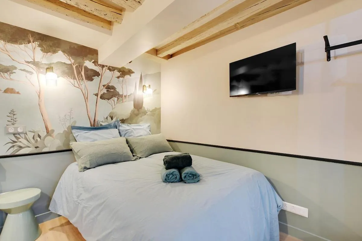 Cozy Studio In Le Marais - Fully Equipped Paris Apartment